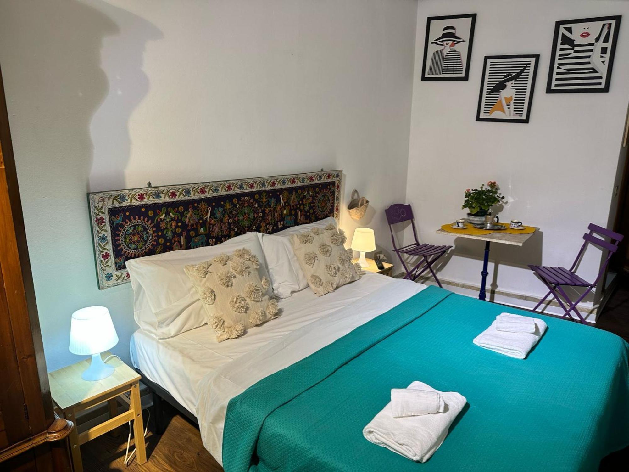 Via Zara Hostel ปาแลร์โม ภายนอก รูปภาพ